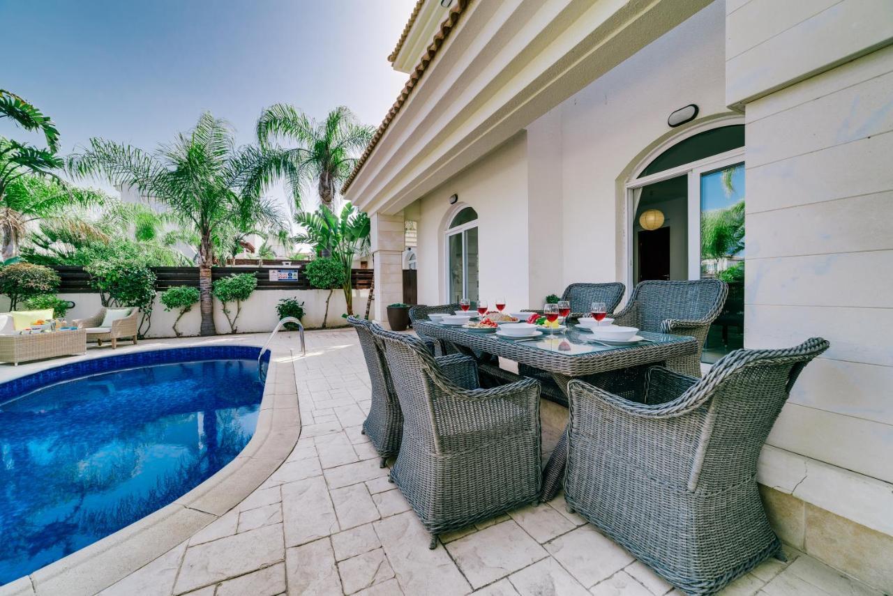 Villa Abbie Paralimni Exteriér fotografie