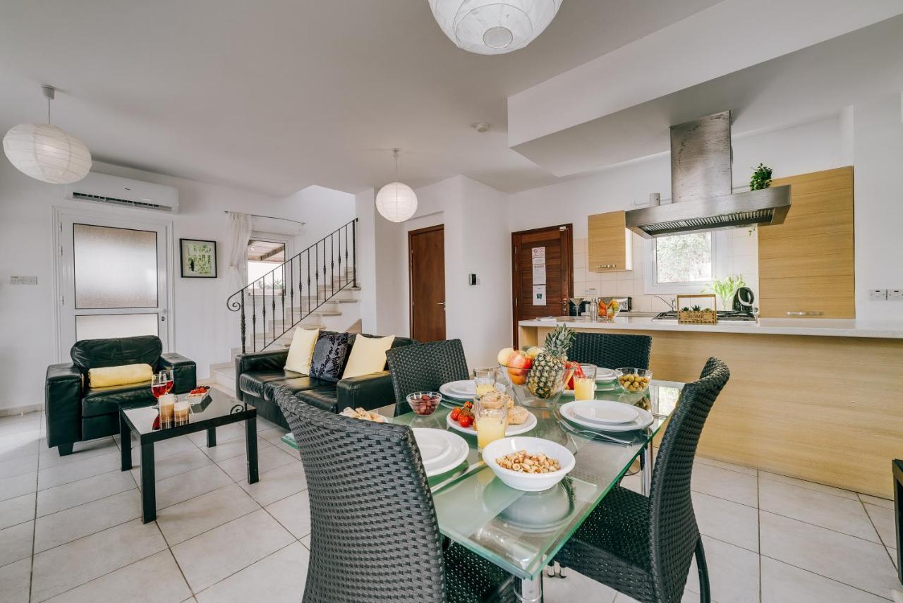 Villa Abbie Paralimni Exteriér fotografie