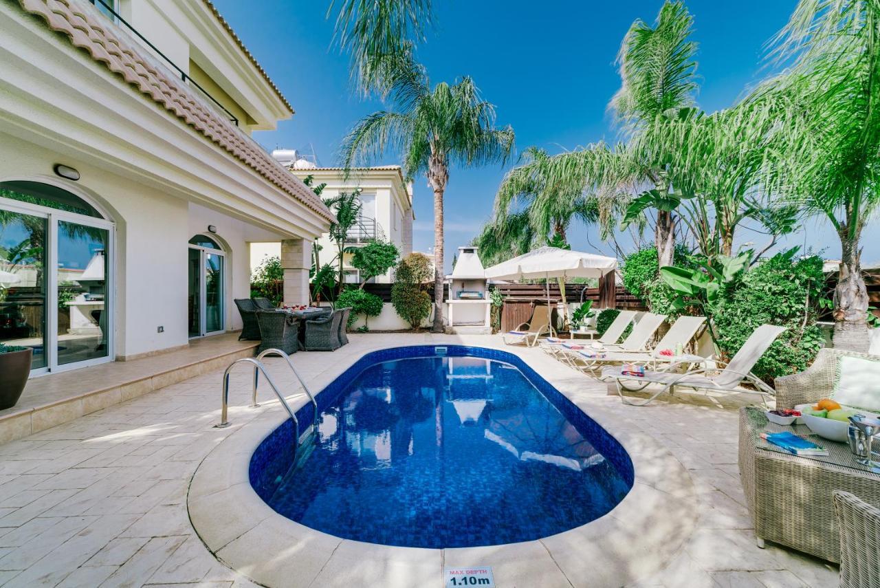 Villa Abbie Paralimni Exteriér fotografie